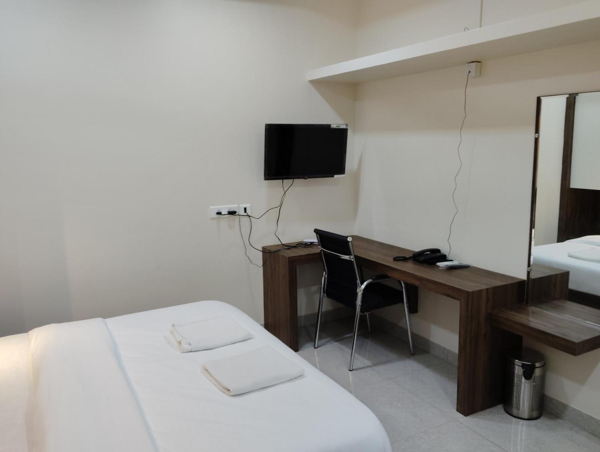 Sr Residency Villa Chennai Eksteriør billede
